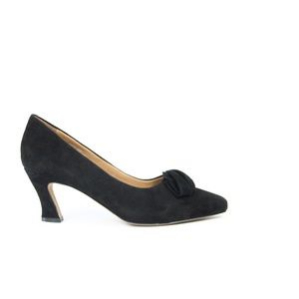 Earthies Prantini black suede bow heels size 8½
